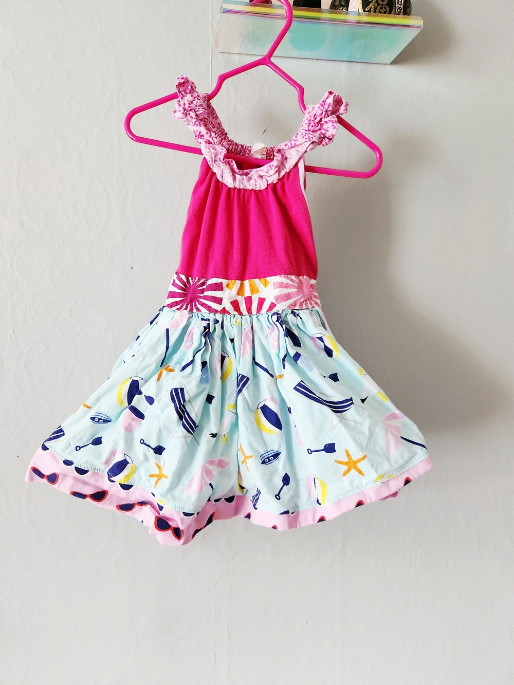 K.Pea Pink Halter Knit Top Beach-Print Summer Dress